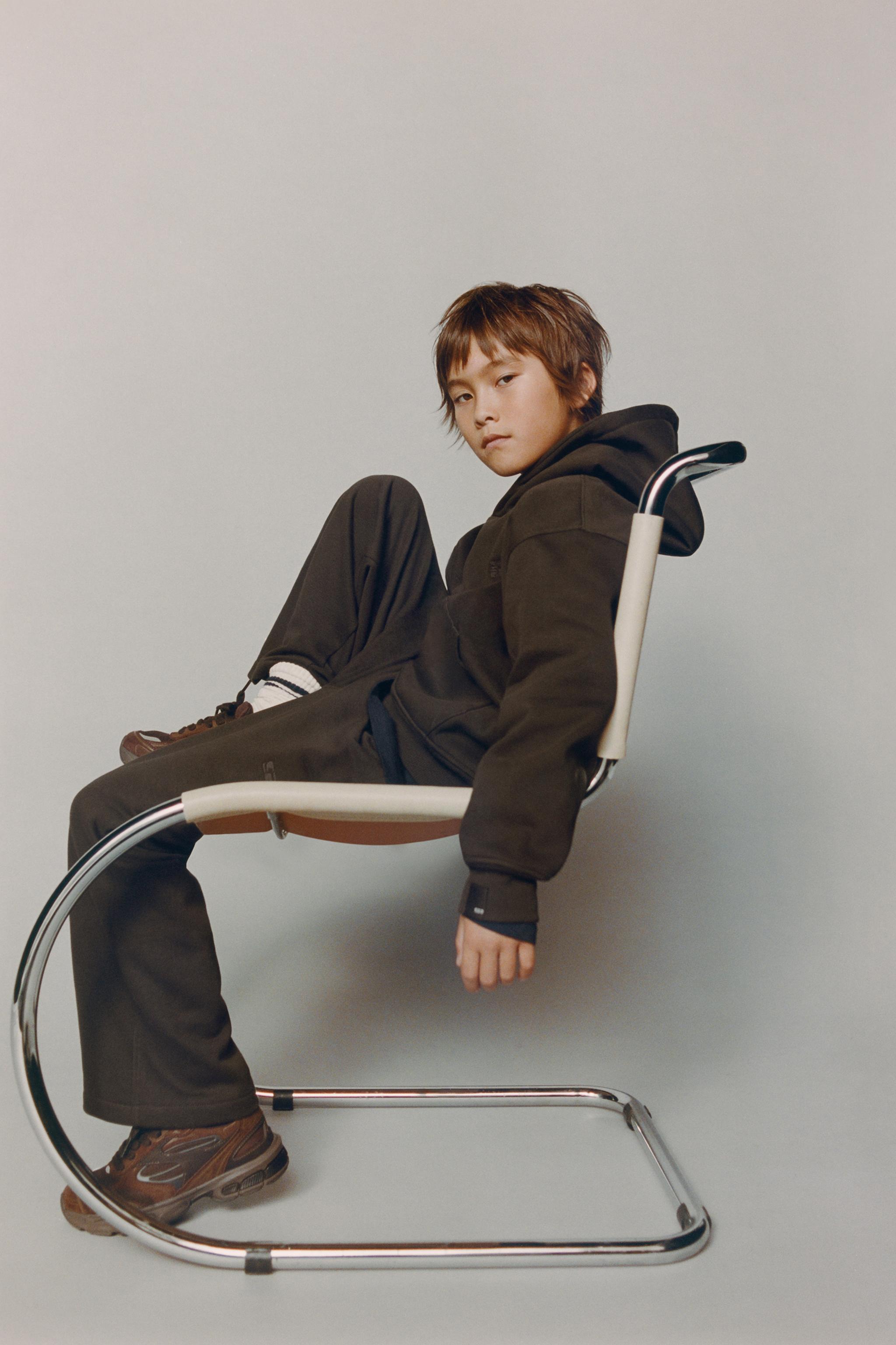 EMBROIDERED HOODIE AND WIDE LEG PANTS SET